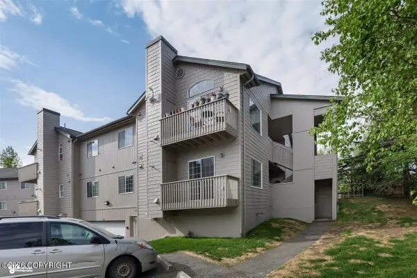 7102 Ambler Lane #4, Anchorage, AK 99504