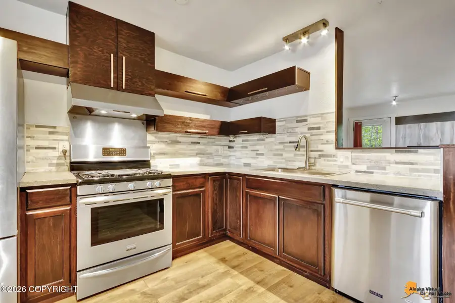 8601 Molanary Drive #3, Anchorage, AK 99502 - #3