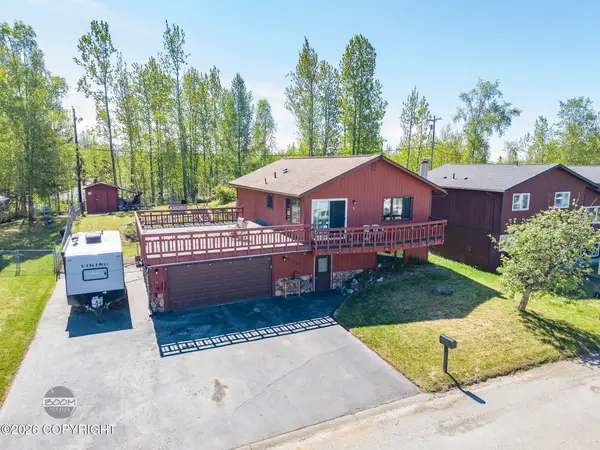 8280 E 20th Avenue, Anchorage, AK 99504