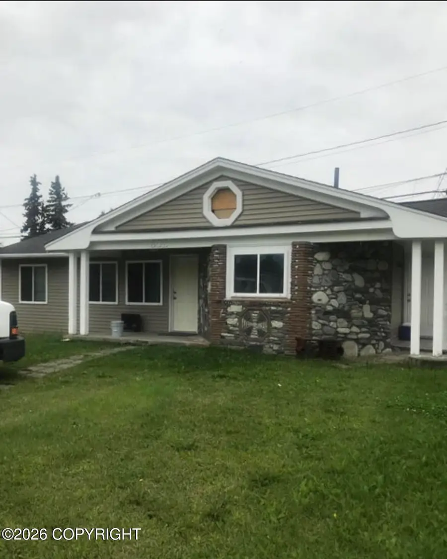 602 N Park Street, Anchorage, AK 99508 - #2