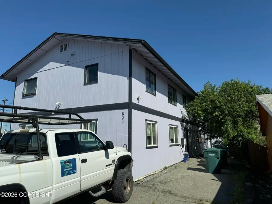821 E 46th Court, Anchorage, AK 99503 - #2