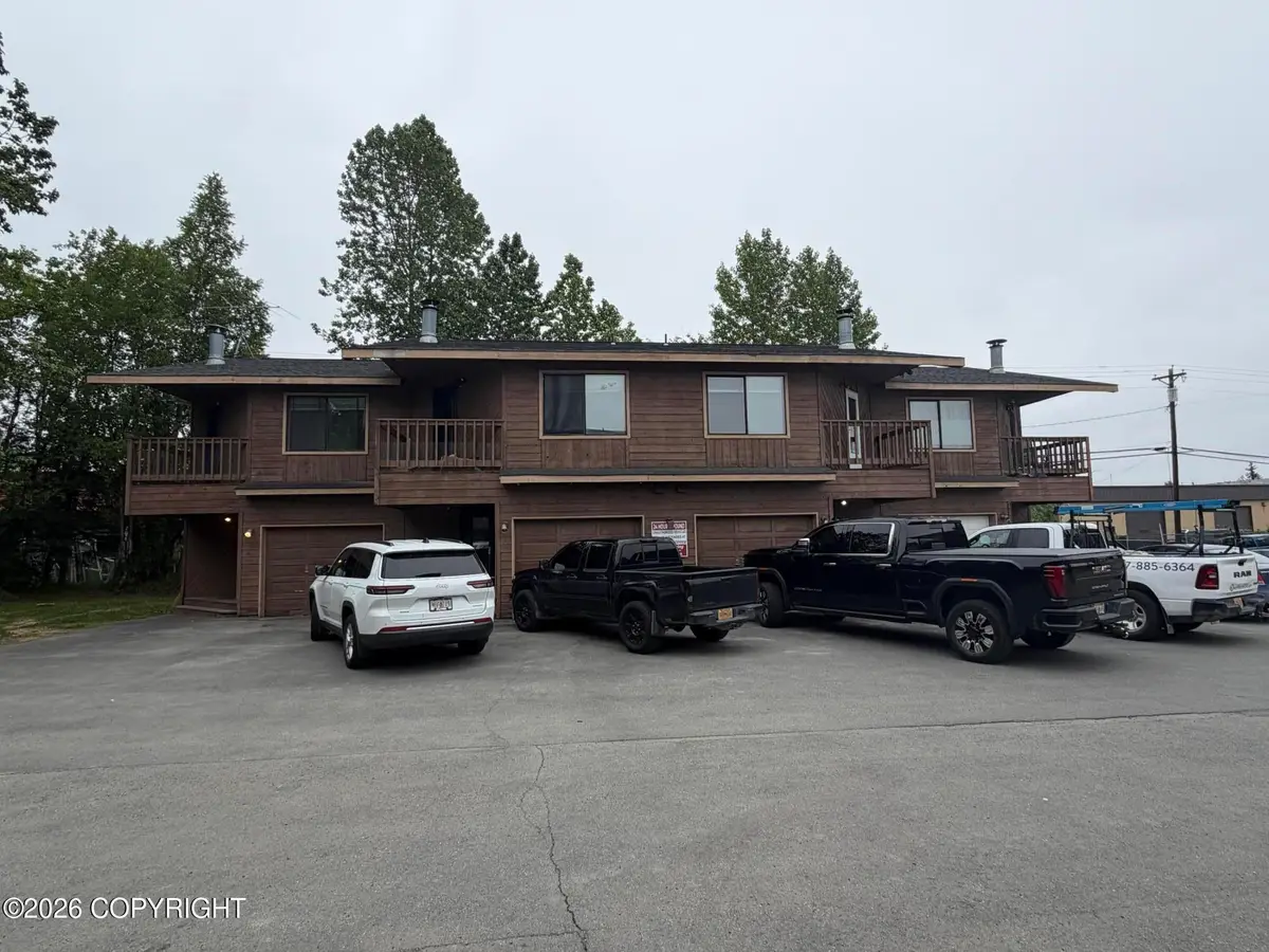 8000 Queen Victoria Drive, Anchorage, AK 99518 - #1