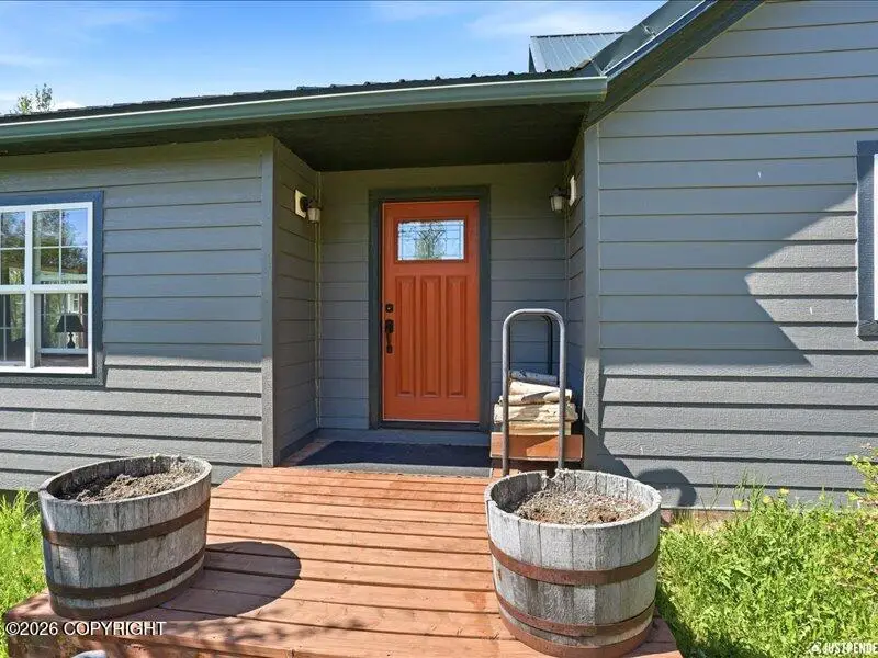 5050 N Farm Loop, Palmer, AK 99645 - #3