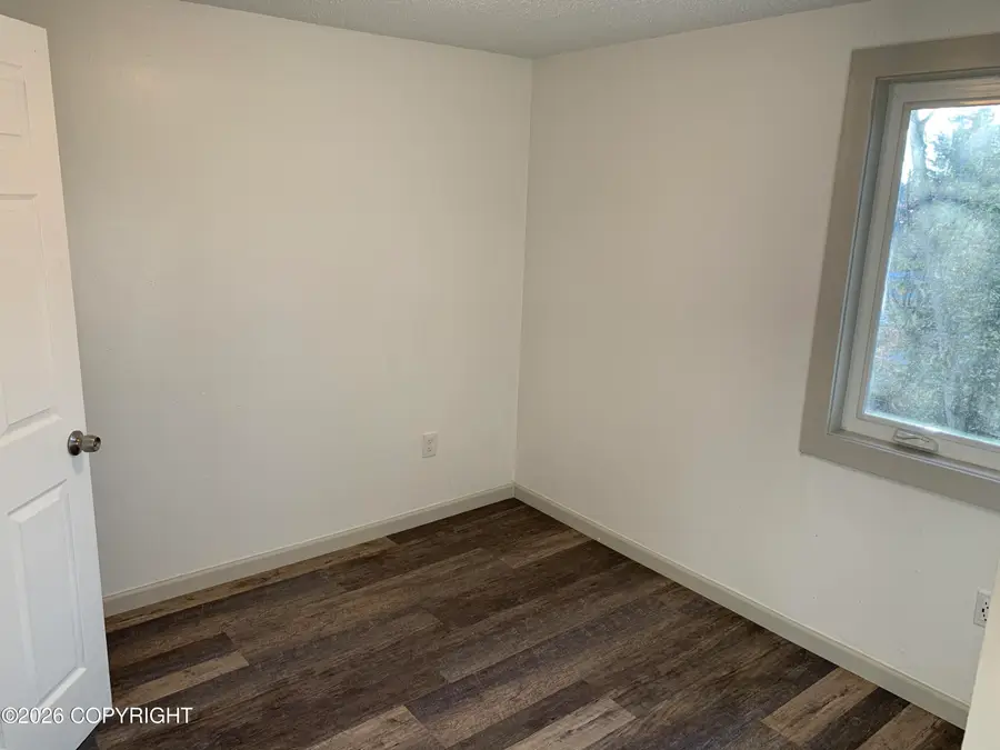 1521 Kinnikinnick Street, Anchorage, AK 99508 - #3