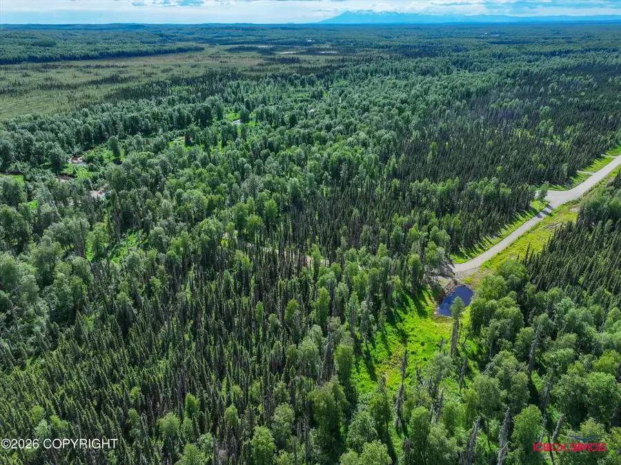 15158 N Deception Shores Circle, Willow, AK 99688 - Image #2