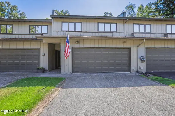 7604 Highlander Drive, Anchorage, AK 99518