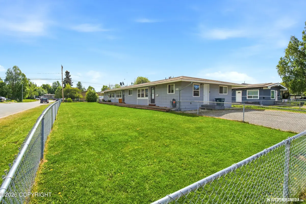 400 Bunnell Street, Anchorage, AK 99508 - #1