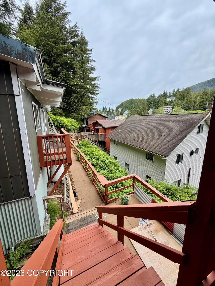 325 Upland Way, Ketchikan, AK 99901 - #3