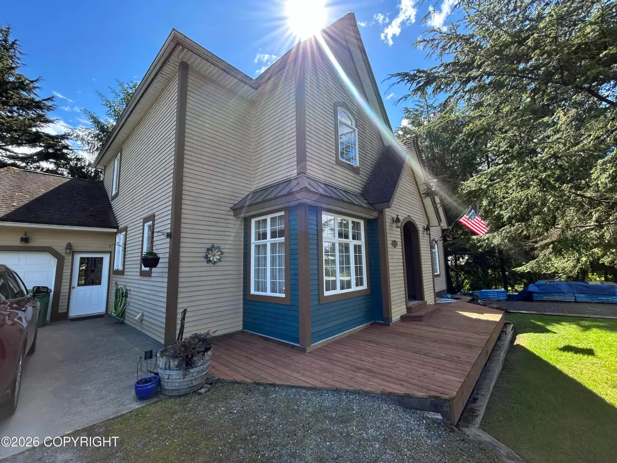 901 Pearl F Street, Petersburg, AK 99833 - #1