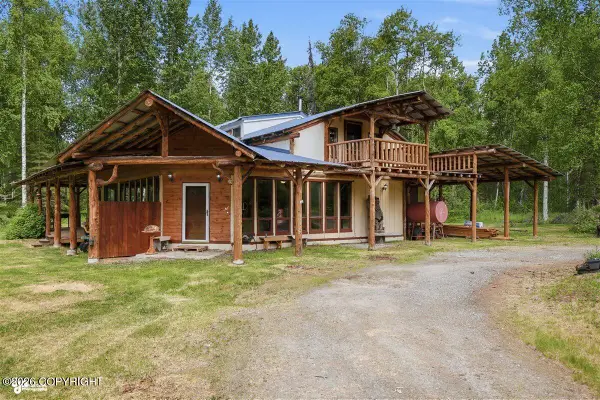 2644 S Beechwood Circle, Wasilla, AK 99654