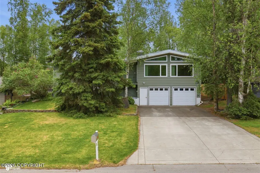3711 Laron Lane, Anchorage, AK 99504 - #3