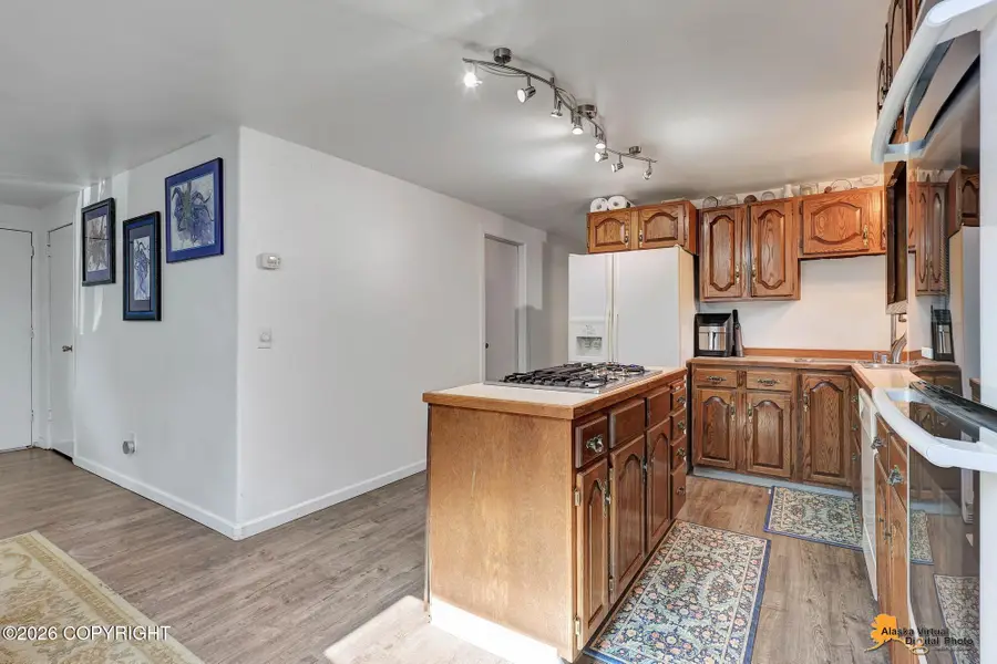 1607 Summit View St Street, Anchorage, AK 99504 - #3