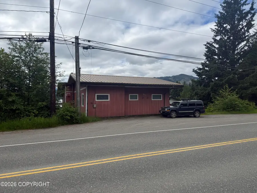8217 N Tongass Avenue, Ketchikan, AK 99901 - #3