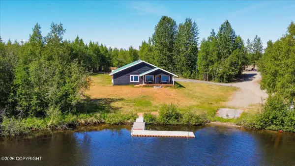 450 N Brazil Circle, Big Lake, AK 99652