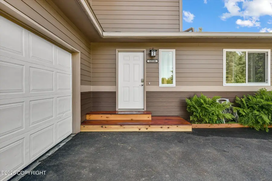 12530 Freitag Circle, Anchorage, AK 99516 - #3