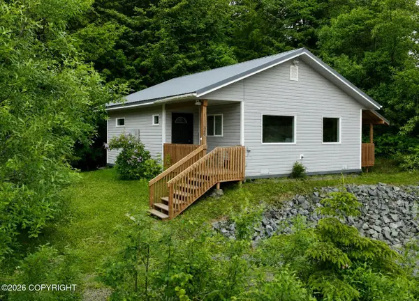 349 Lynnvue Drive, Haines, AK 99827