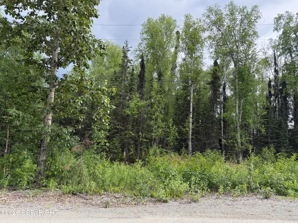 22408 W Susitna Parkway, Big Lake, AK 99623