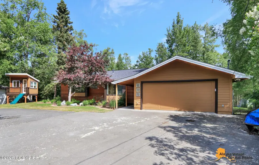 2201 Arctic Circle, Anchorage, AK 99517 - #2