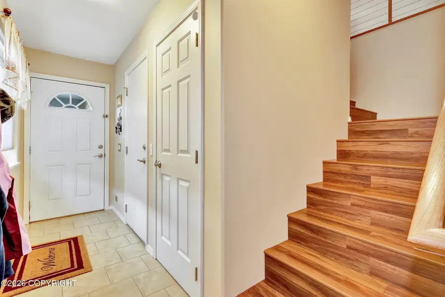 8100 Kronos Drive #B, Anchorage, AK 99502 - #3