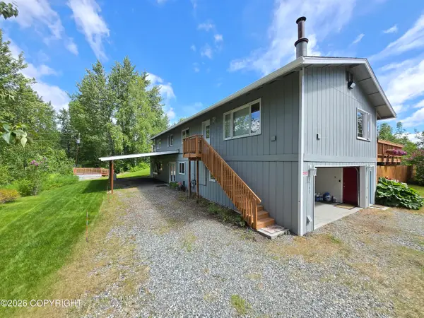 1340 E Fairview Loop, Wasilla, AK 99654