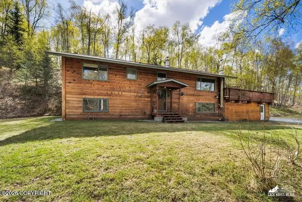 21440 Falling Water Circle, Eagle River, AK 99577