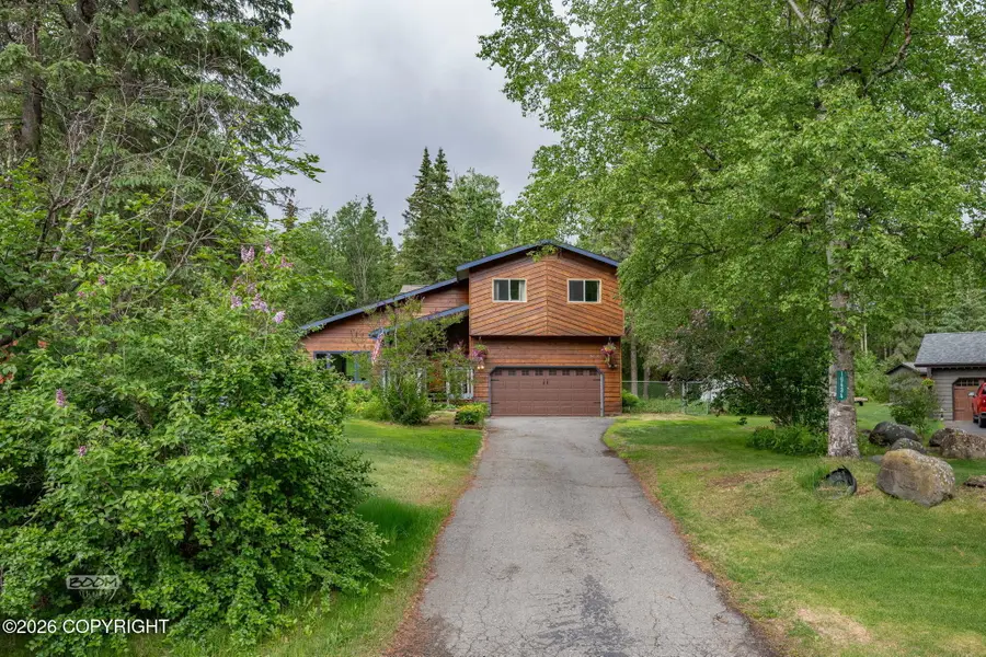 19434 Laura Lee Circle, Eagle River, AK 99577 - #2