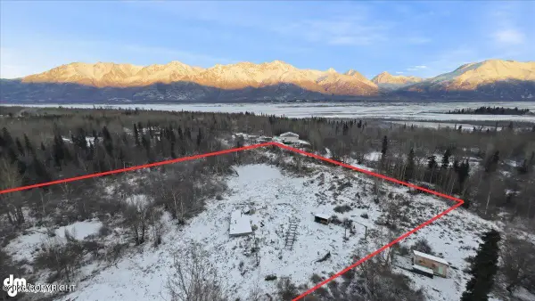 22329 E Clare Way, Palmer, AK 99645
