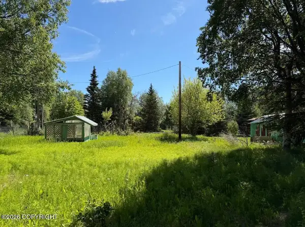 5027 W 86th Avenue, Anchorage, AK 99502