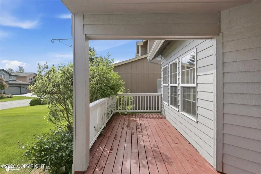 2843 Meadow Wood Circle, Anchorage, AK 99516 - #3