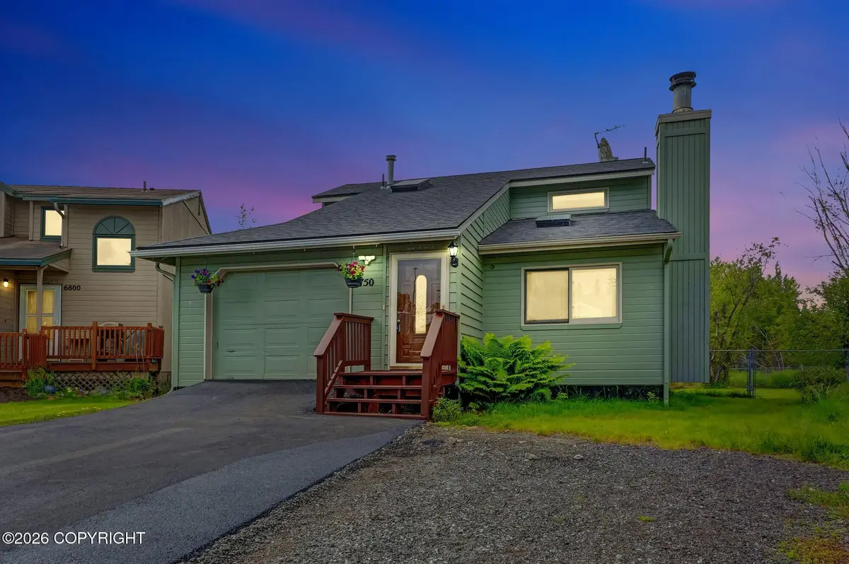 6750 Baxter Terrace Circle, Anchorage, AK 99504 - #1