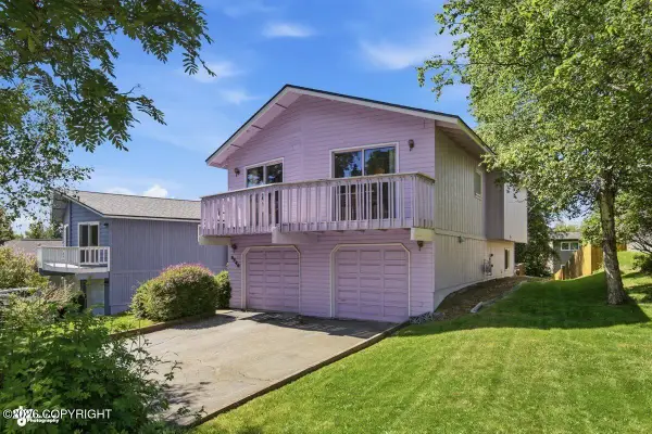 8840 Winchester Street, Anchorage, AK 99507
