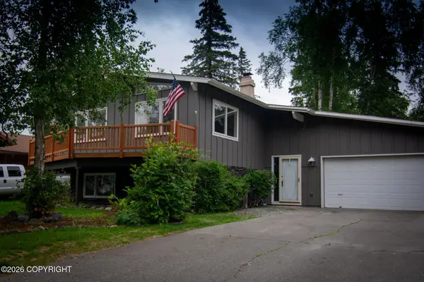 2419 Glenkerry Drive, Anchorage, AK 99504