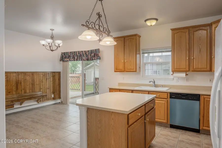631 W Sixth Avenue, North Pole, AK 99705 - #3