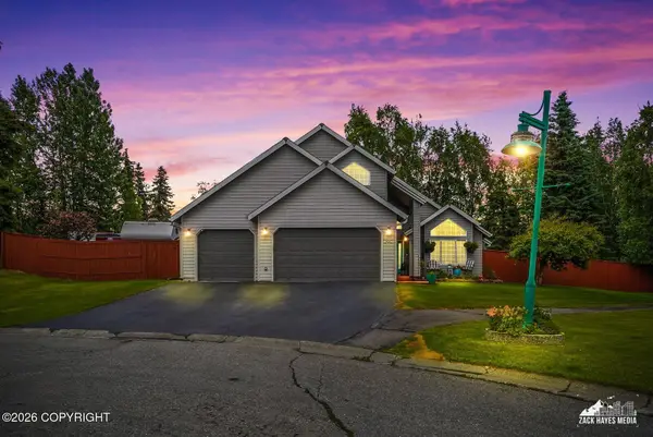 2932 Meadow Wood Circle, Anchorage, AK 99516