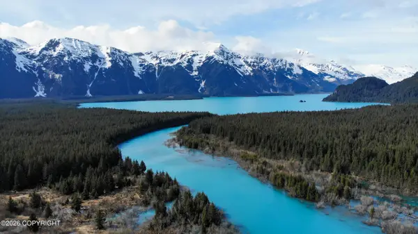 Tract B Johnstone Bay, Remote, AK 99664