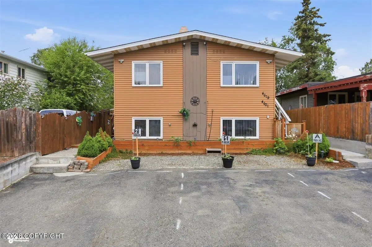 4619 E 9th Avenue, Anchorage, AK 99508 - #1