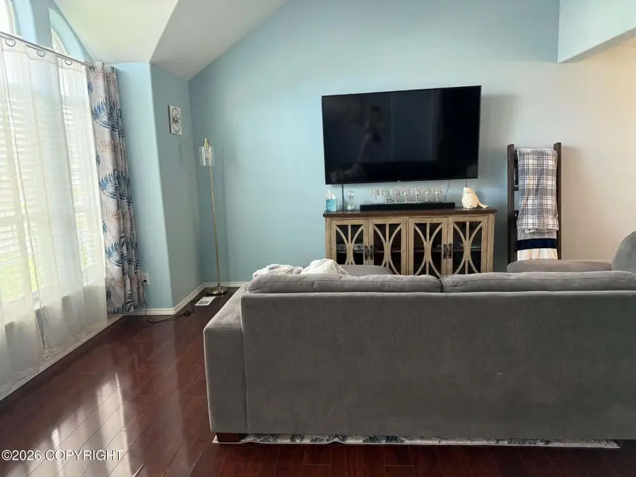 2010 Casey Cusack Loop, Anchorage, AK 99515 - #3