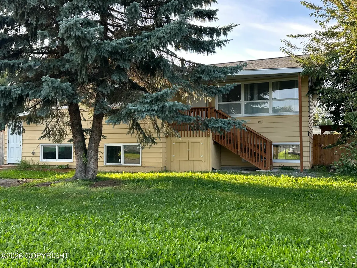 4447 E 6th Avenue, Anchorage, AK 99508 - #1