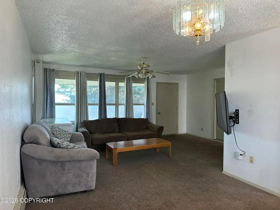 4447 E 6th Avenue, Anchorage, AK 99508 - #3