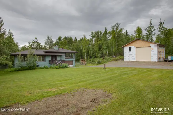 1151 N Leatherleaf Loop, Wasilla, AK 99654