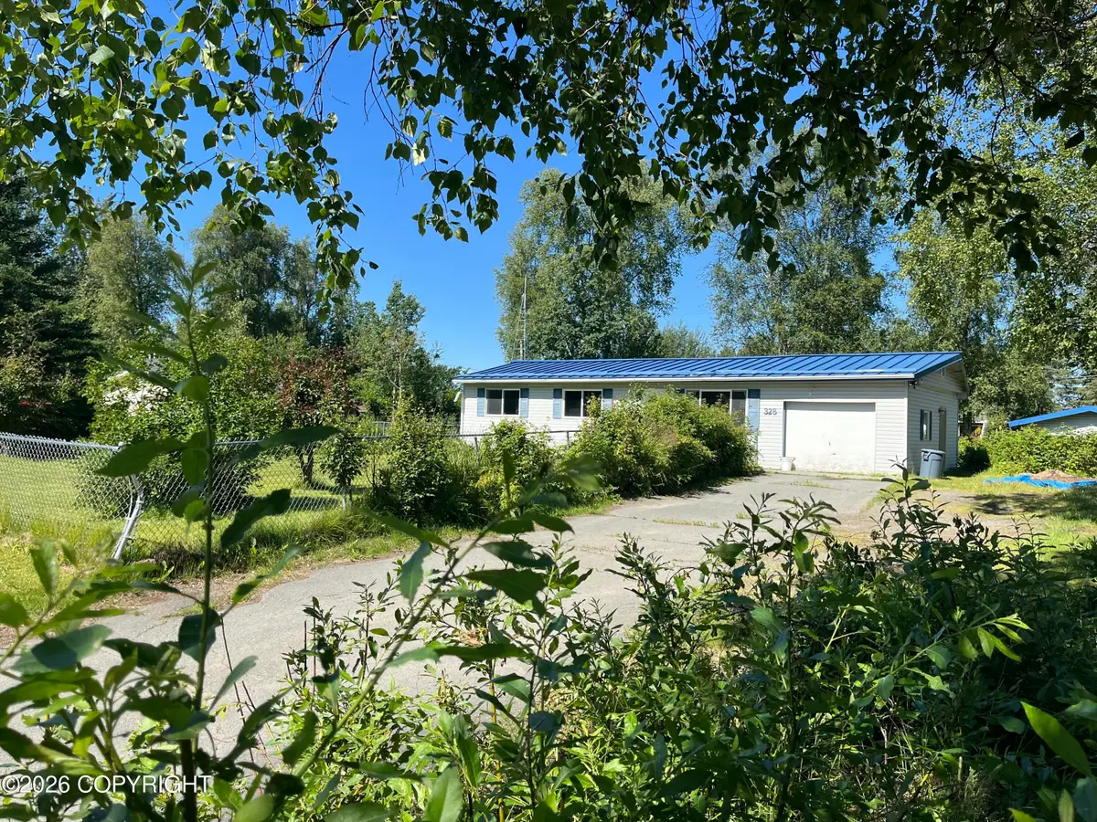 328 W Riverview Avenue, Soldotna, AK 99669 - #1
