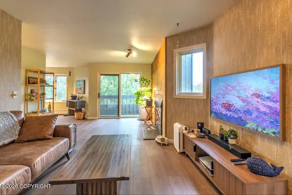 103 W 22nd Avenue #604, Anchorage, AK 99503