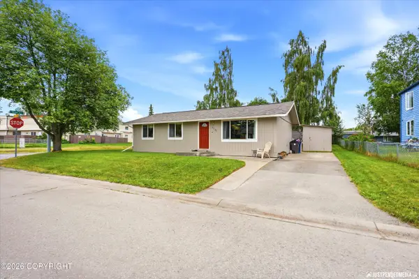 1736 Sanya Circle, Anchorage, AK 99508