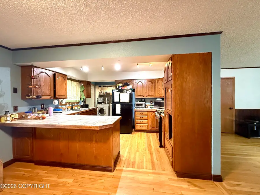 8317 Seaview Street, Anchorage, AK 99502 - #3