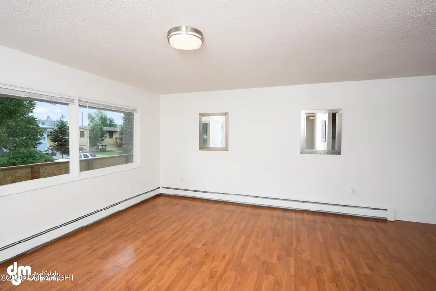 1423 E 43rd Court, Anchorage, AK 99508 - #3