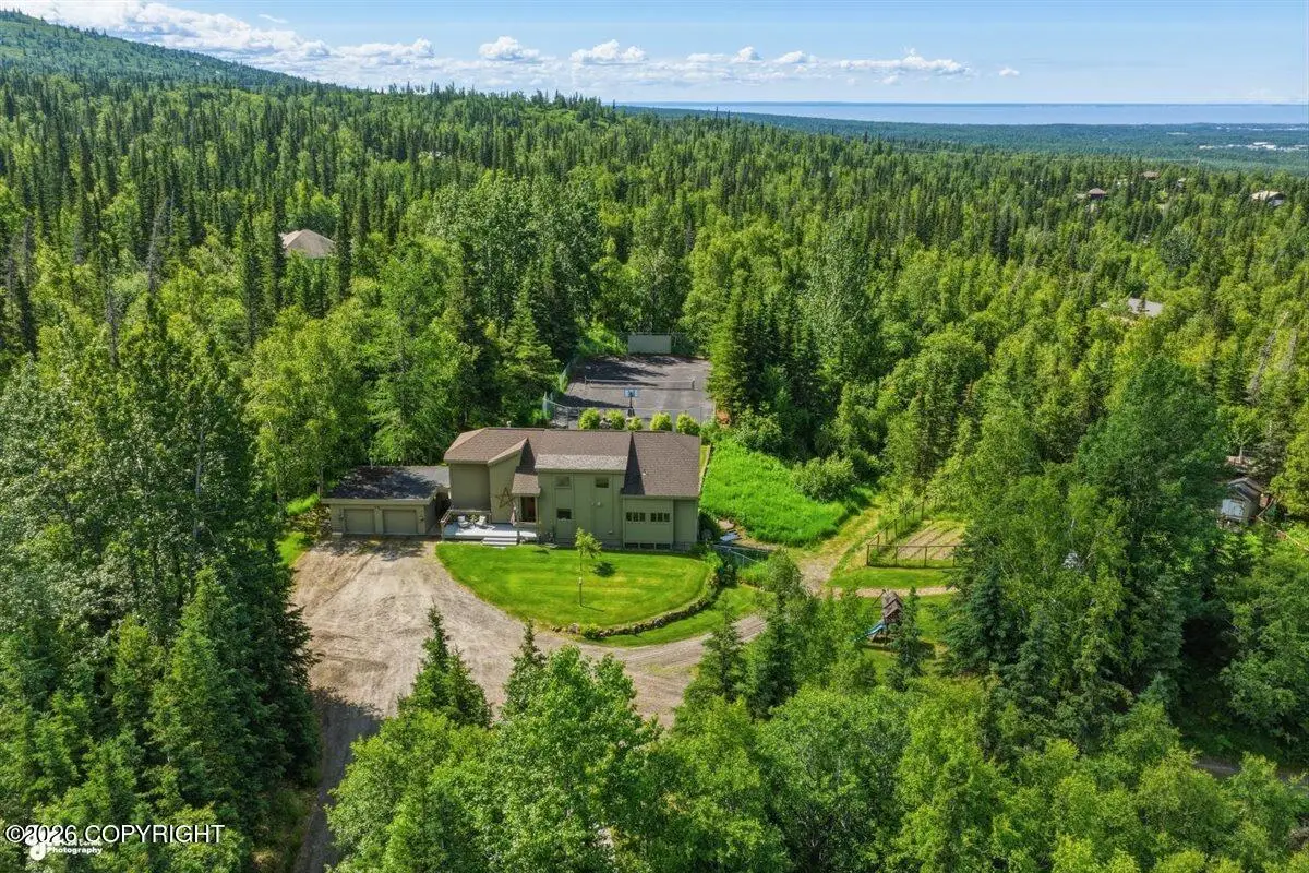 9400 Midden Way, Anchorage, AK 99507 - #1