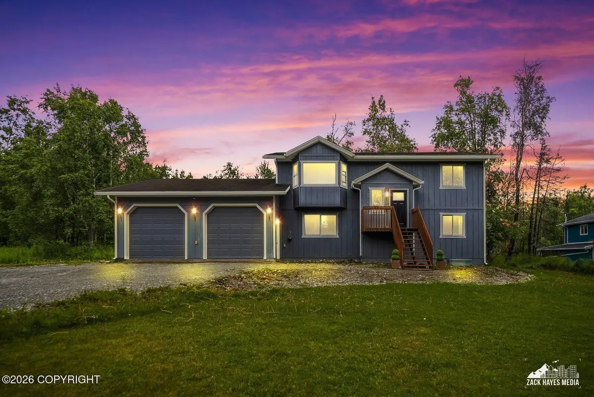 2710 N Cottonwood Loop, Wasilla, AK 99654 - #1