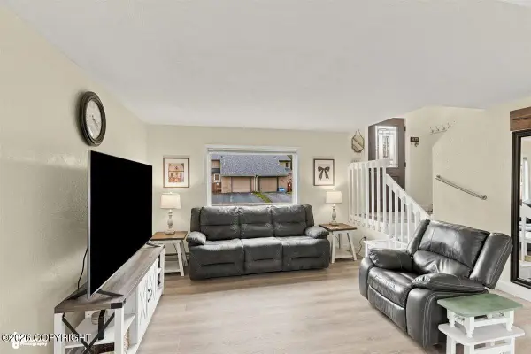 3520 Telstar Circle, Anchorage, AK 99517