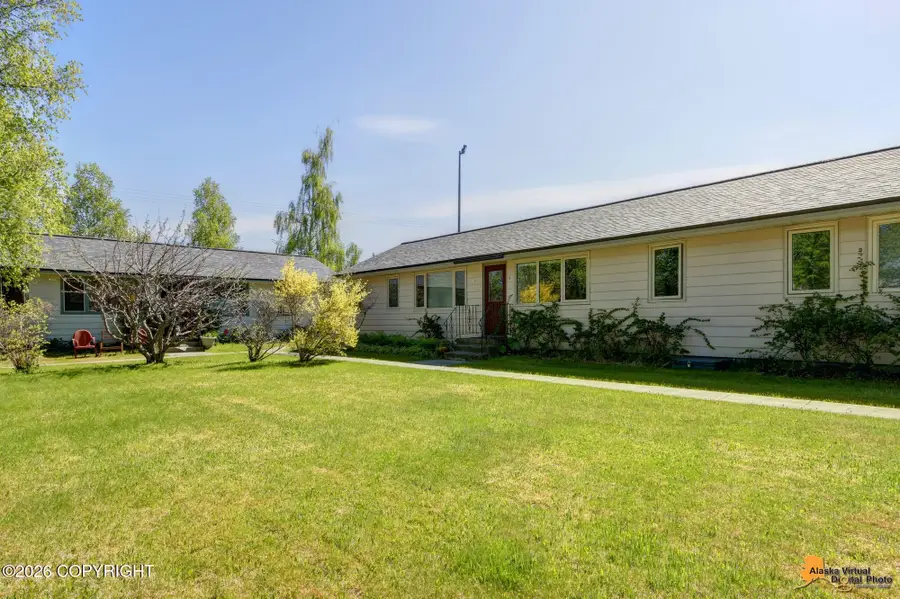 1015 Beech Lane #4, Anchorage, AK 99501 - #2