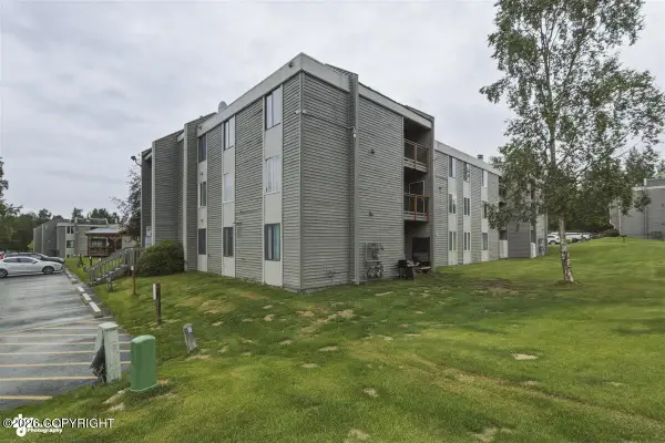 4660 Reka Drive #D18, Anchorage, AK 99508